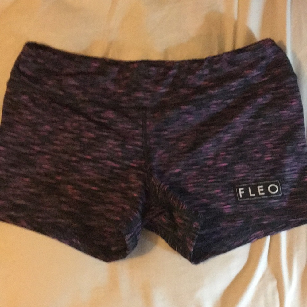 FLEO 3.25 inch inseam shorts